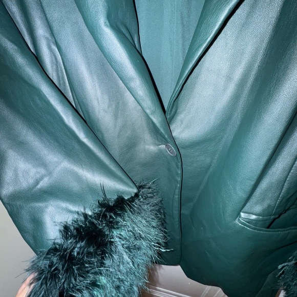 NWOT - Lamarque Green (faux?) Leather Jacket with Faux Fur Cuffs - Picture 5 of 5